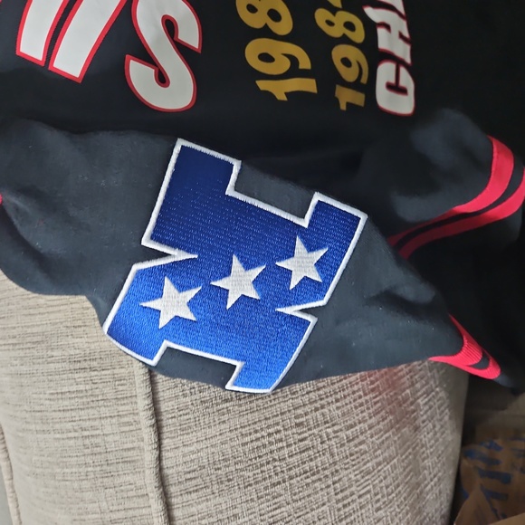 San Francisco Mitchell And Ness 49ers Red and Black Crewneck. NWT. - Picture 3 of 7